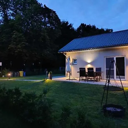 Dom Wypoczynkowy Pod Kasztanem 1 Nad Jeziorem Wartkowo Exterior photo