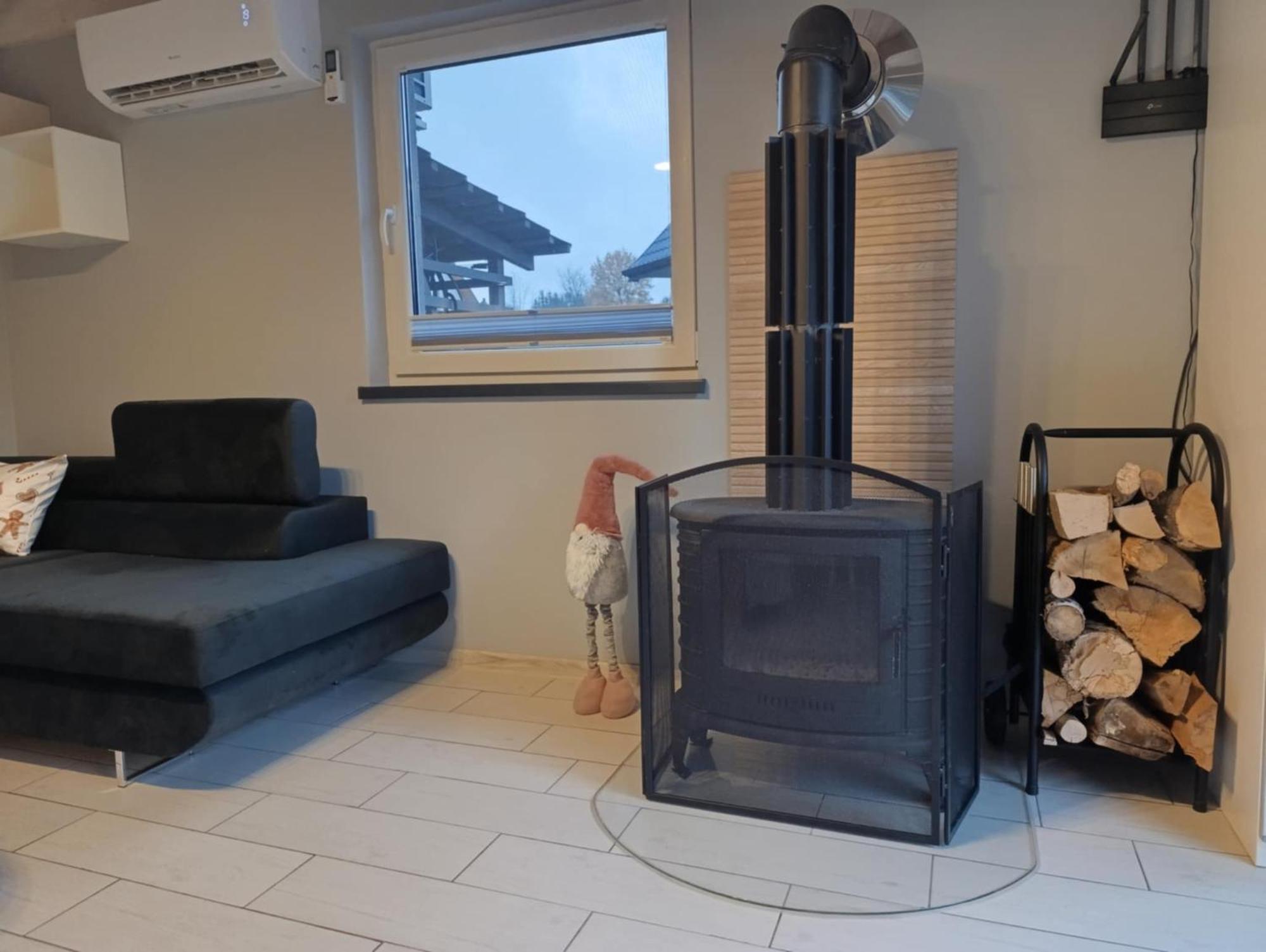 Pod Kasztanem 1 Nad Jeziorem Holiday home Wartkowo